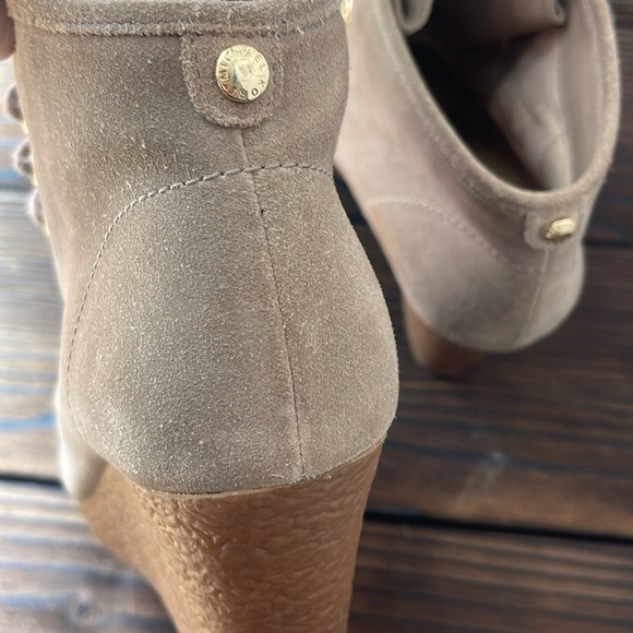 Michael Kors Rory Wedge Women's Boots - Picture 7 of 7